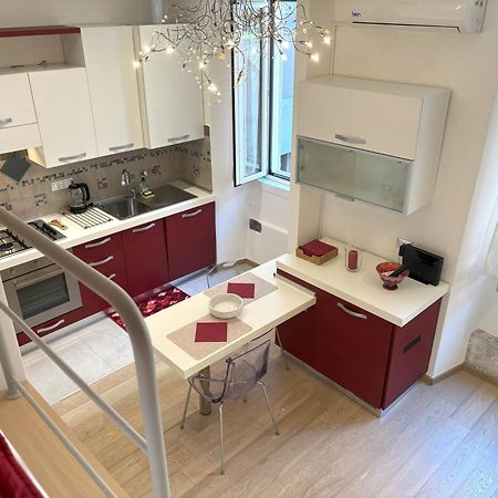 Red Velvet Lejlighed Trieste Eksteriør billede